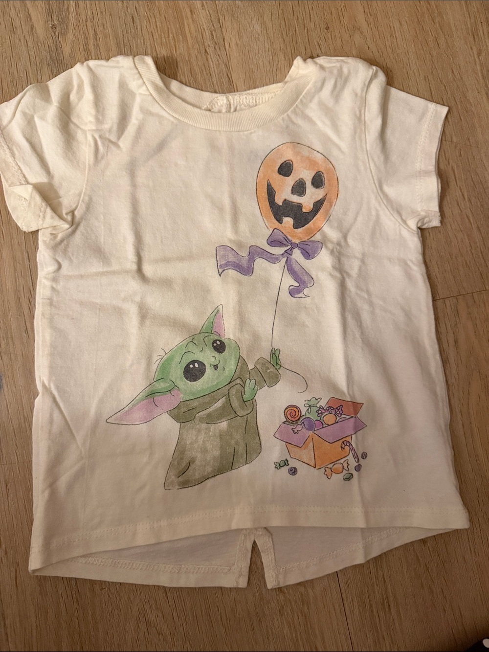 Star Wars Kids Halloween Tee with Baby Yoda Pumpkin Balloon - White